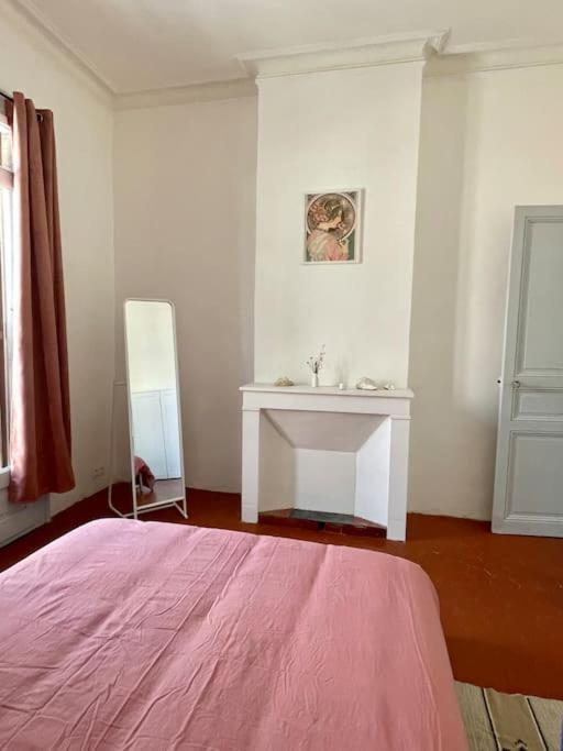 Le Montmorency 41 Authentique Et Cosy Centre Historique Proximite Parking Gratuit 塞特港 外观 照片